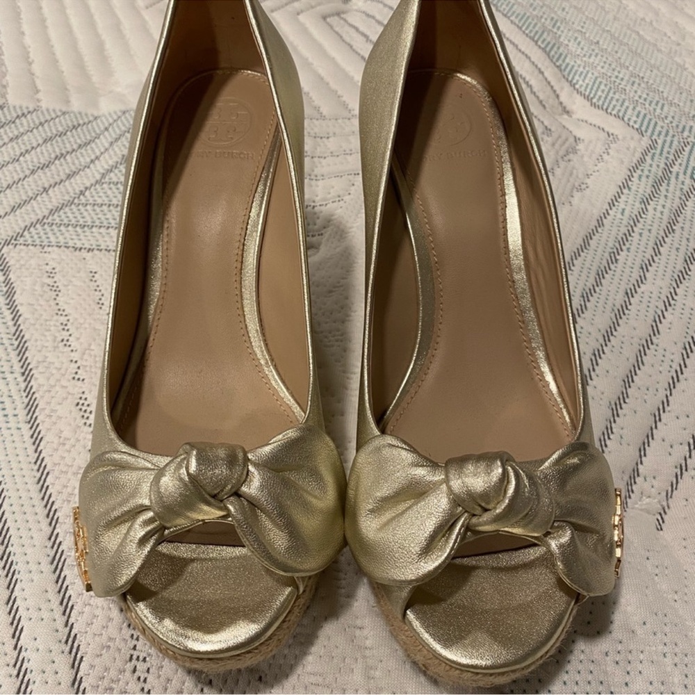 Tory Burch open toe wedges